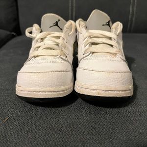 Toddlers sneakers